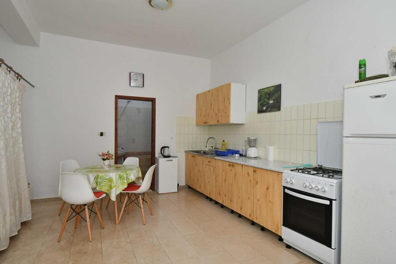 Apartmani Dora Duboka Exteriér fotografie