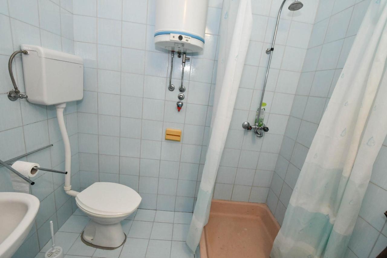 Apartmani Dora Duboka Exteriér fotografie