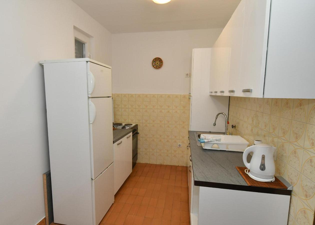 Apartmani Dora Duboka Exteriér fotografie